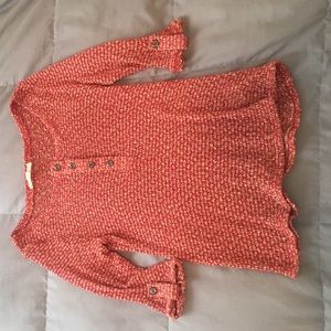Size S Orange and tan 3/4 length shirt