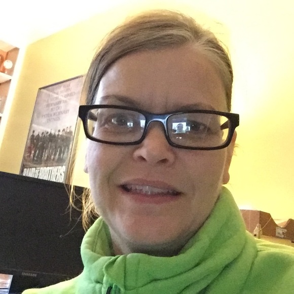 Meet your Posher, Andrea