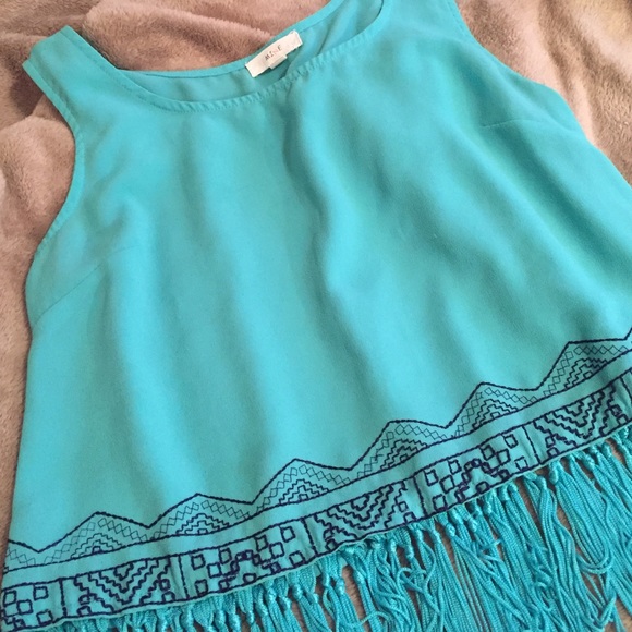 fringe tank - Picture 4 of 4