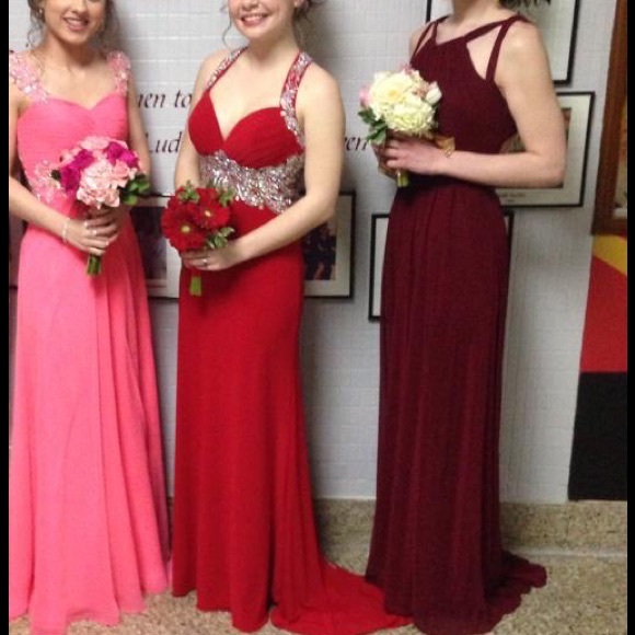 Burgundy Gown - Picture 4 of 4