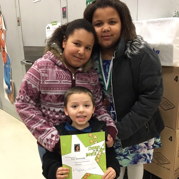 Meet your Posher, Jenny - Picture 2 of 8