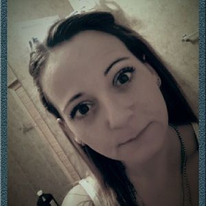 Meet your Posher, Crista