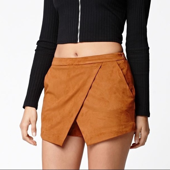 LA HEARTS SUEDE SKIRT