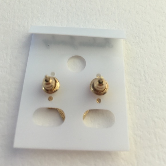 Flamingo Earring Dainty Gold tone - Picture 3 of 4