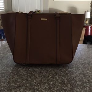 Large Kate Spade Pocketbook