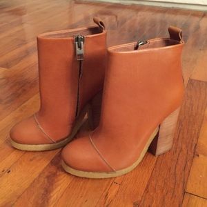 ✨ ALLSAINTS GENUINE LEATHER BOOTIES ✨