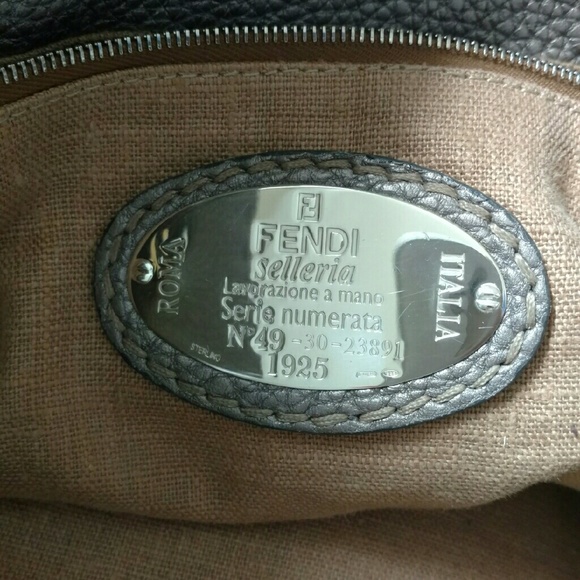 "Rare" 1-of a kind Fendi Authentic Purse - Picture 3 of 4