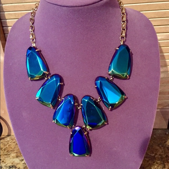 Kendra Scott Black Iridescent Harlow necklace