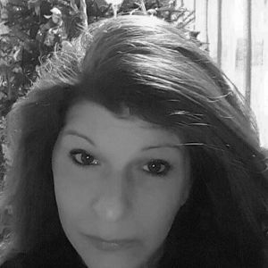 Meet your Posher, Mischelle