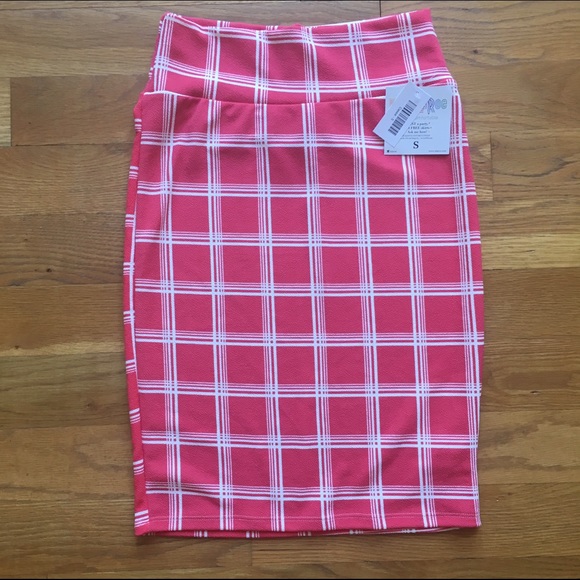 Lularoe Cassie size small NWTs - Picture 1 of 3