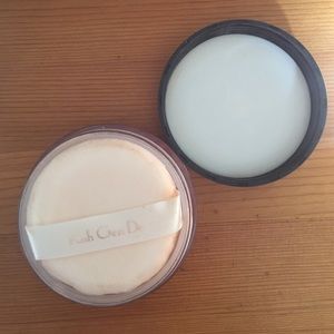 Koh Gen Doh Maifanshi Natural Lighting Poweder