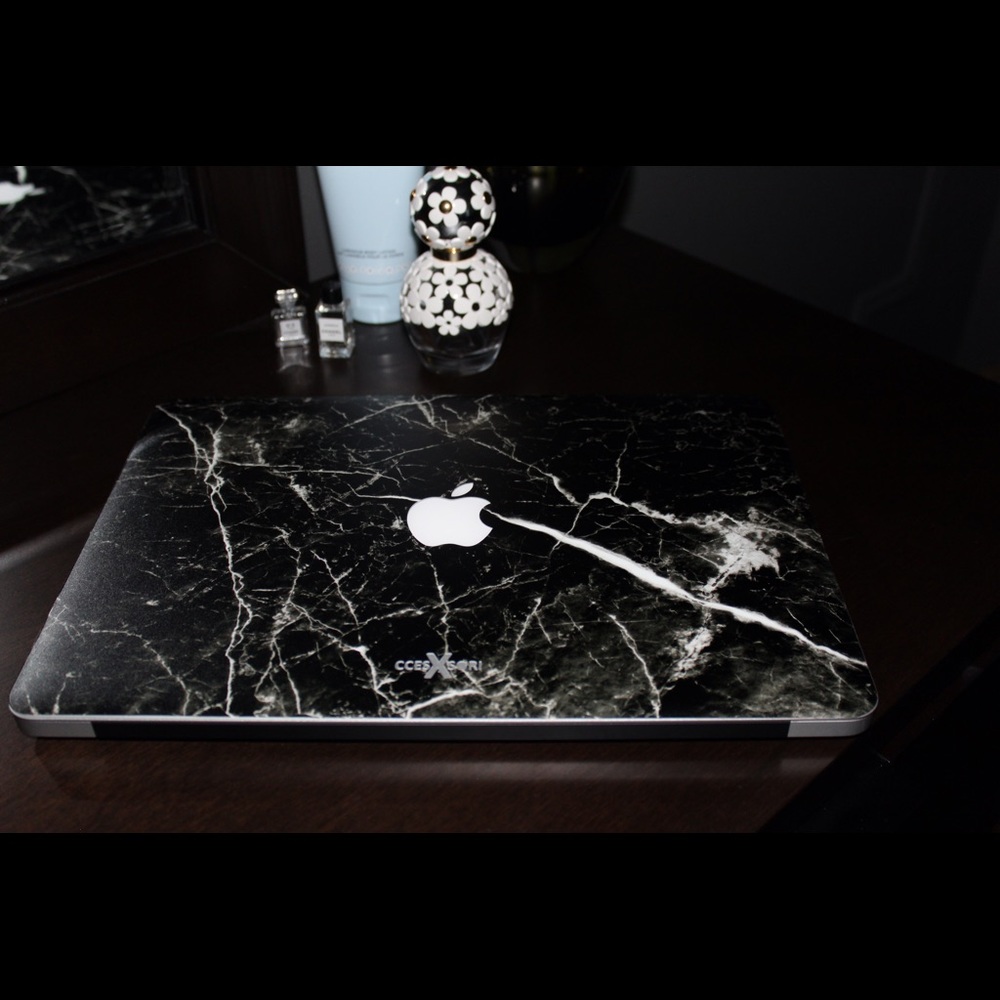 Onyx Black Marble MacBook Skin