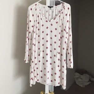 Express Diamond Shift Dress