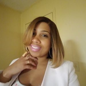 Meet your Posher, Sade