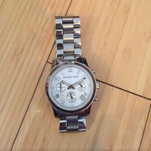michael kors chrome watch