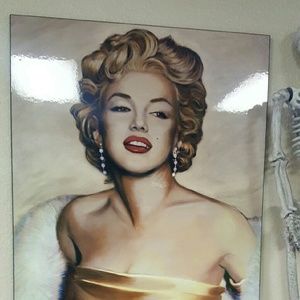 Meet your Posher, Ana