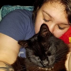 Meet your Posher, Courtney