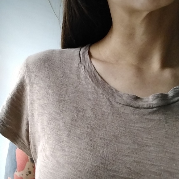 Rag and bone beige tee shirt [Host Pick]