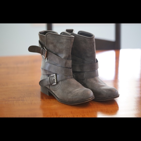 Steve Madden Cullenn Buckle Combat Boots
