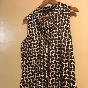NY &Co Sleeveless Blouse