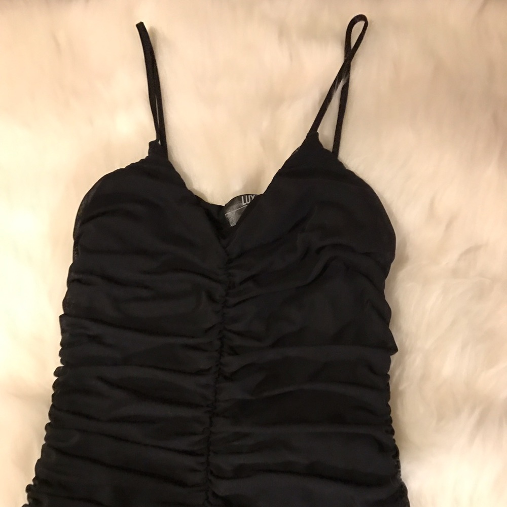 Midi LBD with a Scrunch - Picture 2 of 4