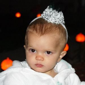 Meet your Posher, Chrissy