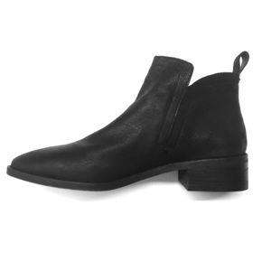 ▪️Dolce Vita Tessey Black Bootie, size 8 ▪️