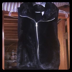 Faux Fur sweater vest
