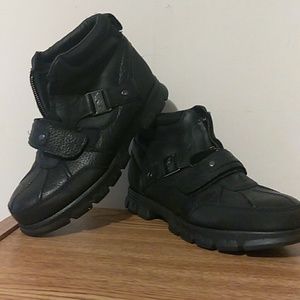 Womens Hiking Boots