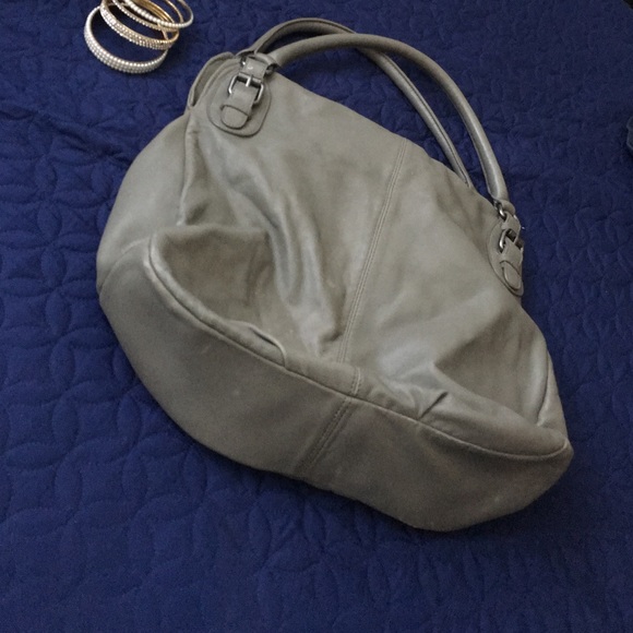 Grey leather purse. Very soft and comfortable - Picture 3 of 3