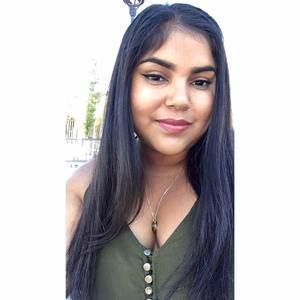 Meet your Posher, Nadia