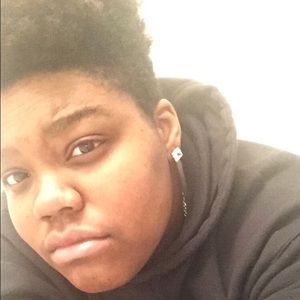 Meet your Posher, Adrian