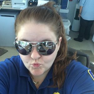 Meet your Posher, Maranda