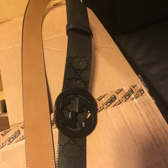 Men\'s Gucci belt
