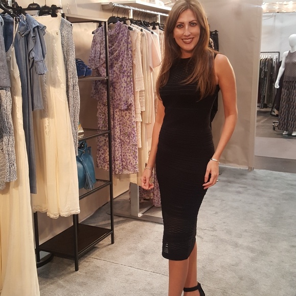 Meet your Posher, Michelle - Picture 3 of 3