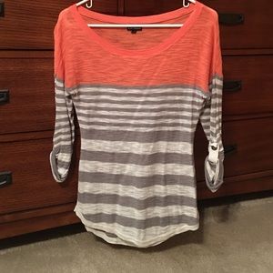 Swoop neck, color block peach Gray & white striped