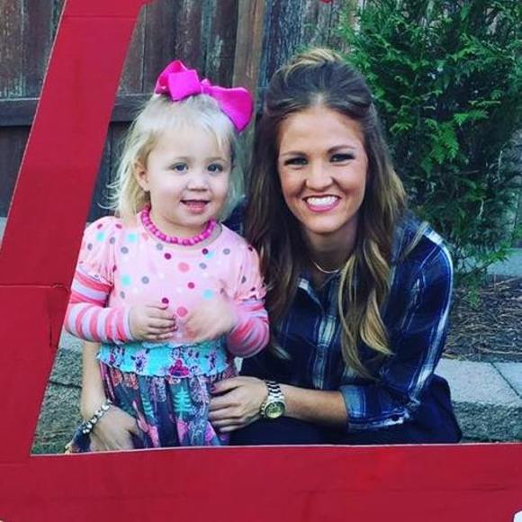 Meet your Posher, Molly