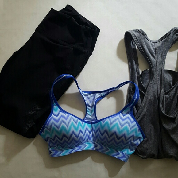 Sports bra
