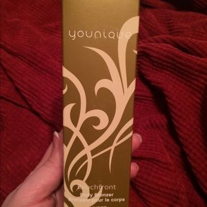 Younique beachfront body bronzer