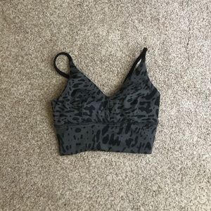 Lululemon sports bra
