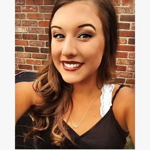 Meet your Posher, Brenna