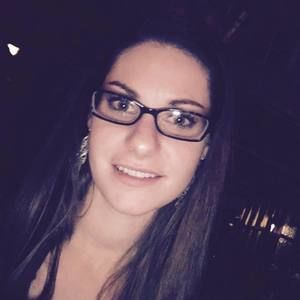 Meet your Posher, Cassandra