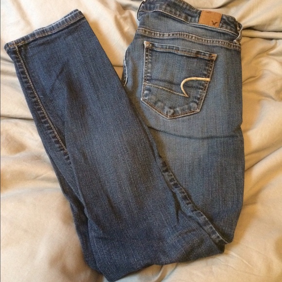 American Eagle skinny jeans