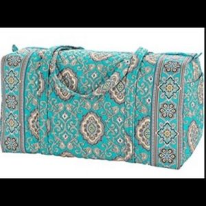 Vera Bradley large duffel bag in totally turq