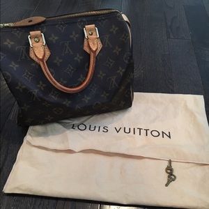 Louis Vuitton Speedy 25