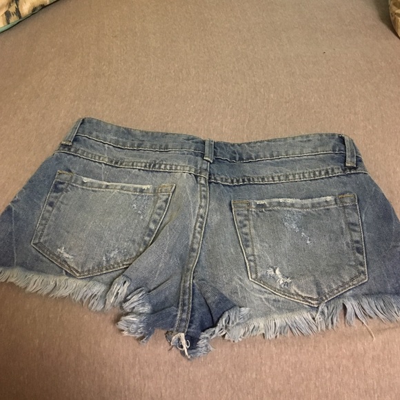 Forever 21 LA Jean Shorts - Picture 2 of 2