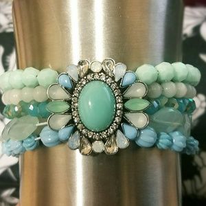 Chloe + Isabel Shoreside Beaded Stretch Bracelet