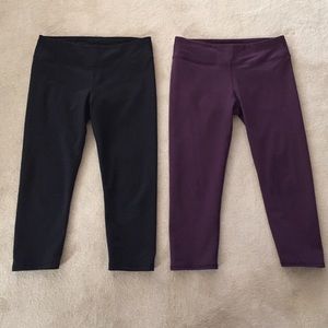 Set of 2, Fabletics leggings in Medium