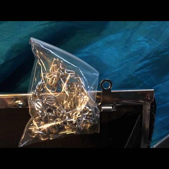 Prom Ready! Black Evening Bag - Picture 4 of 4