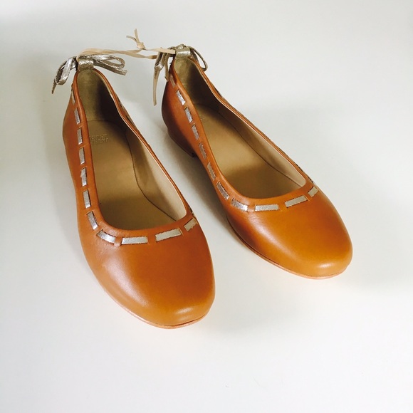 NWT Jasper & Jeera Bowback Ballerinas - Picture 2 of 4